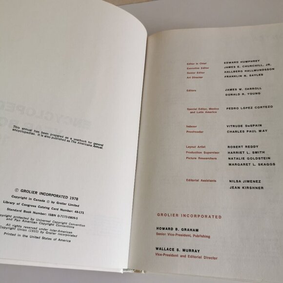 1978 Year Book Encyclopedia Vintage Birthday Gift Annual Recap Grolier Gen X - Picture 4 of 10